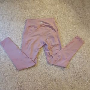 Til You Collapse (TYC) Heart Booty Leggings